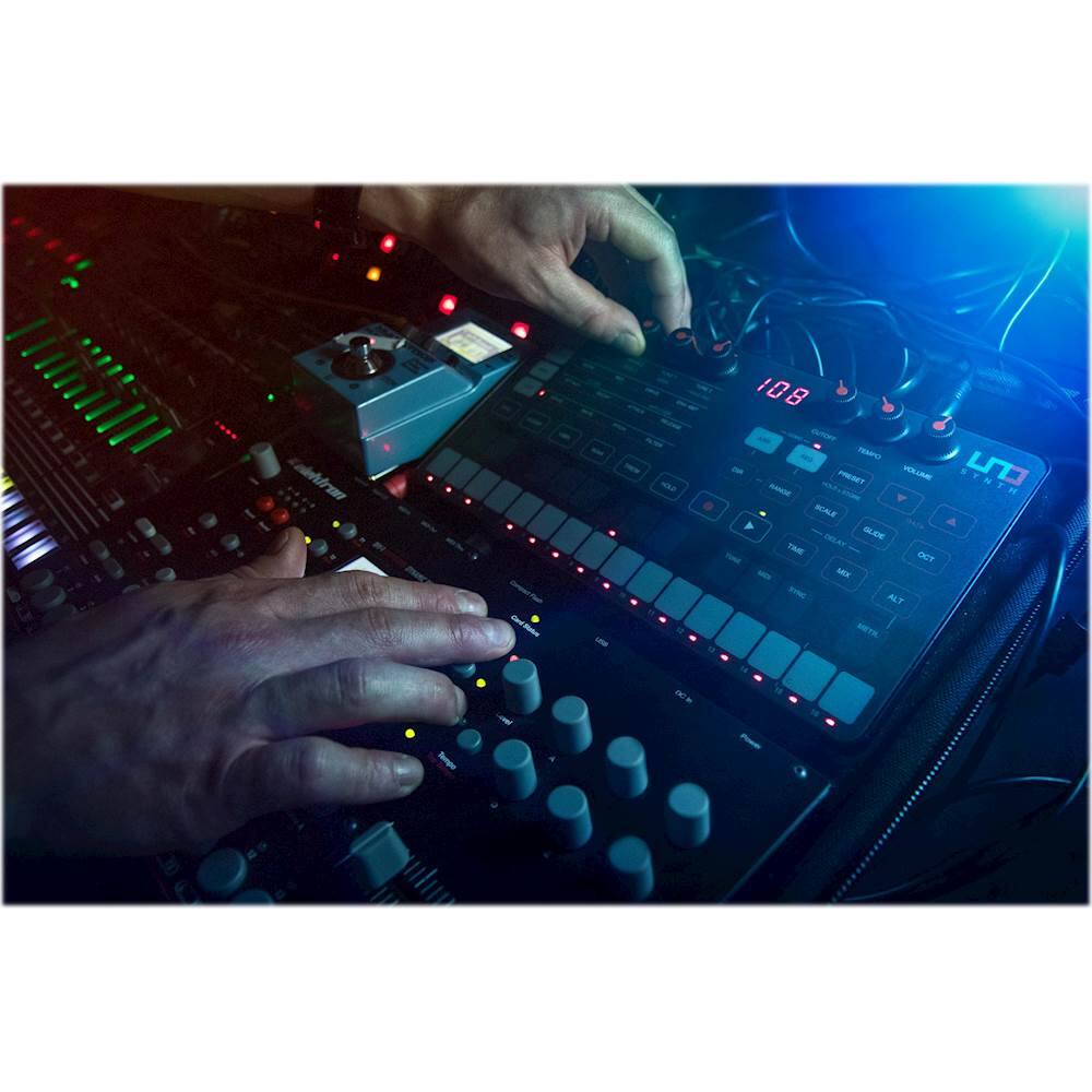 Alt View 16. IK Multimedia - UNO Synth Analog Synthesizer - Black.