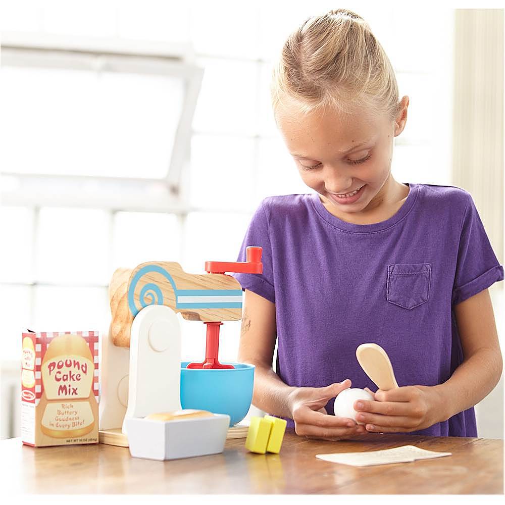 MELISSA & DOUG Make-A-Cake Wooden Mixer Set Ages 3+ 772098403