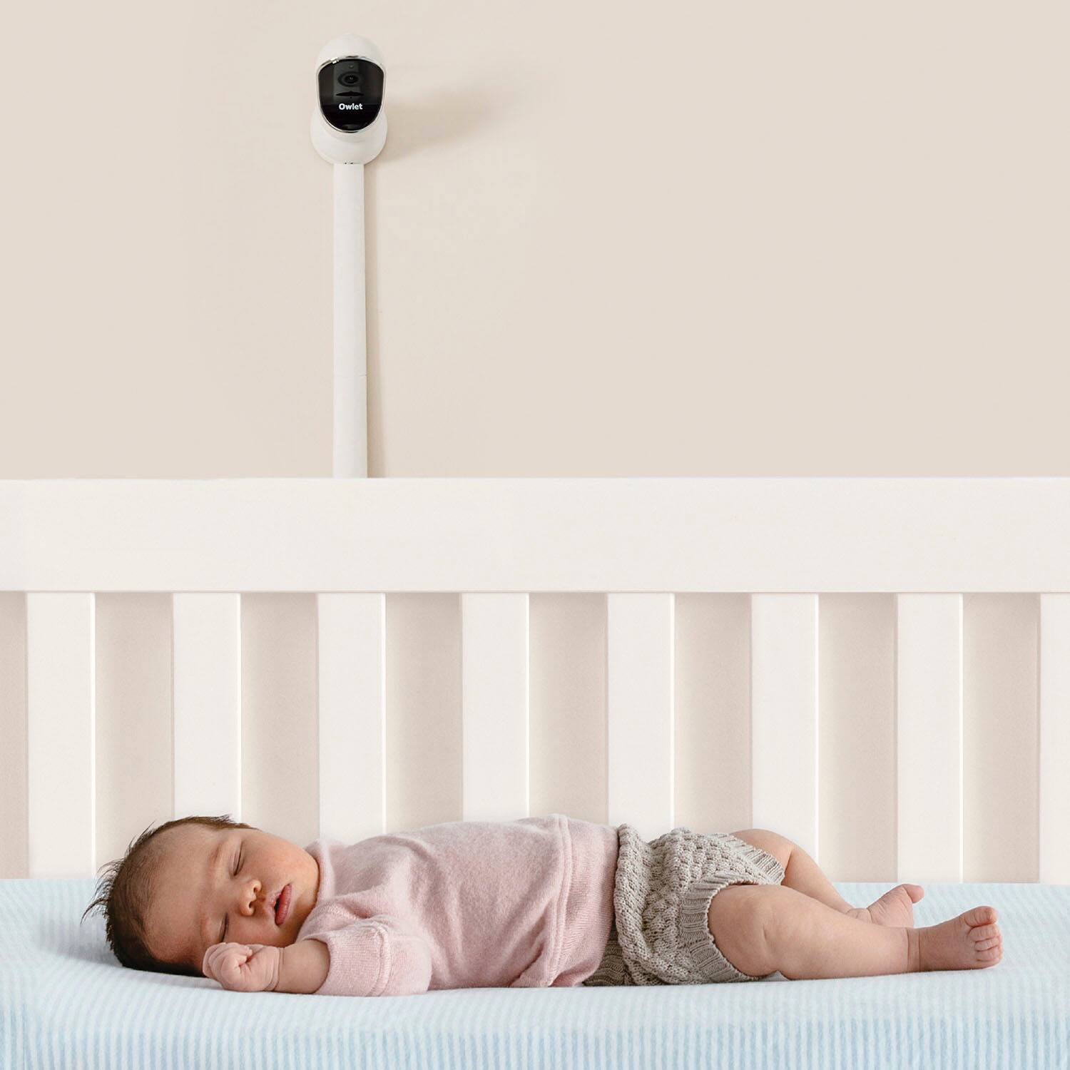 Alt View 13. Owlet - Cam Smart Baby Monitor - WHite.