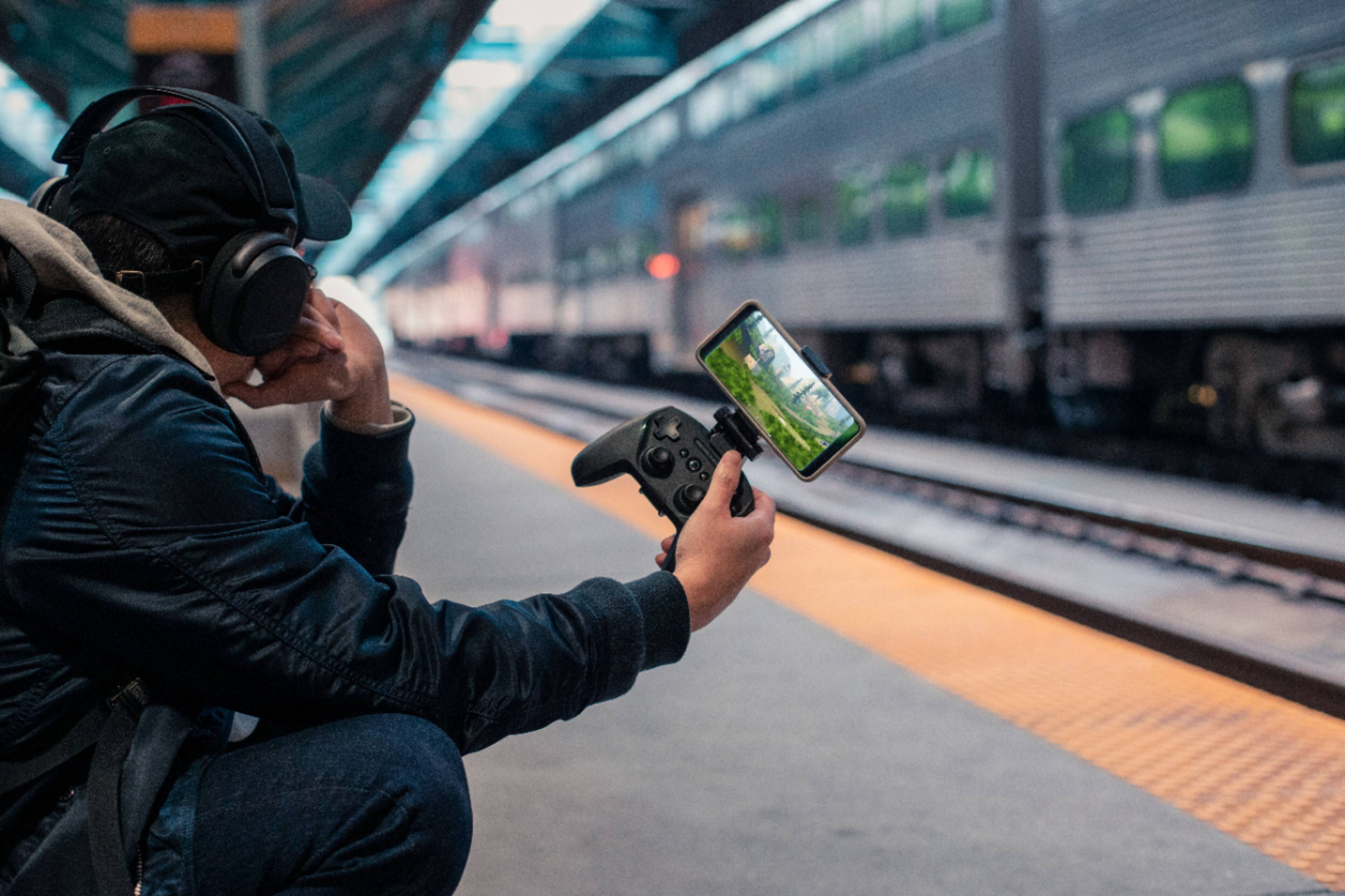 Alt View 17. SteelSeries - Stratus Duo Wireless Gaming Controller for Windows, Chromebooks, Android, and Select VR Headsets - Black.