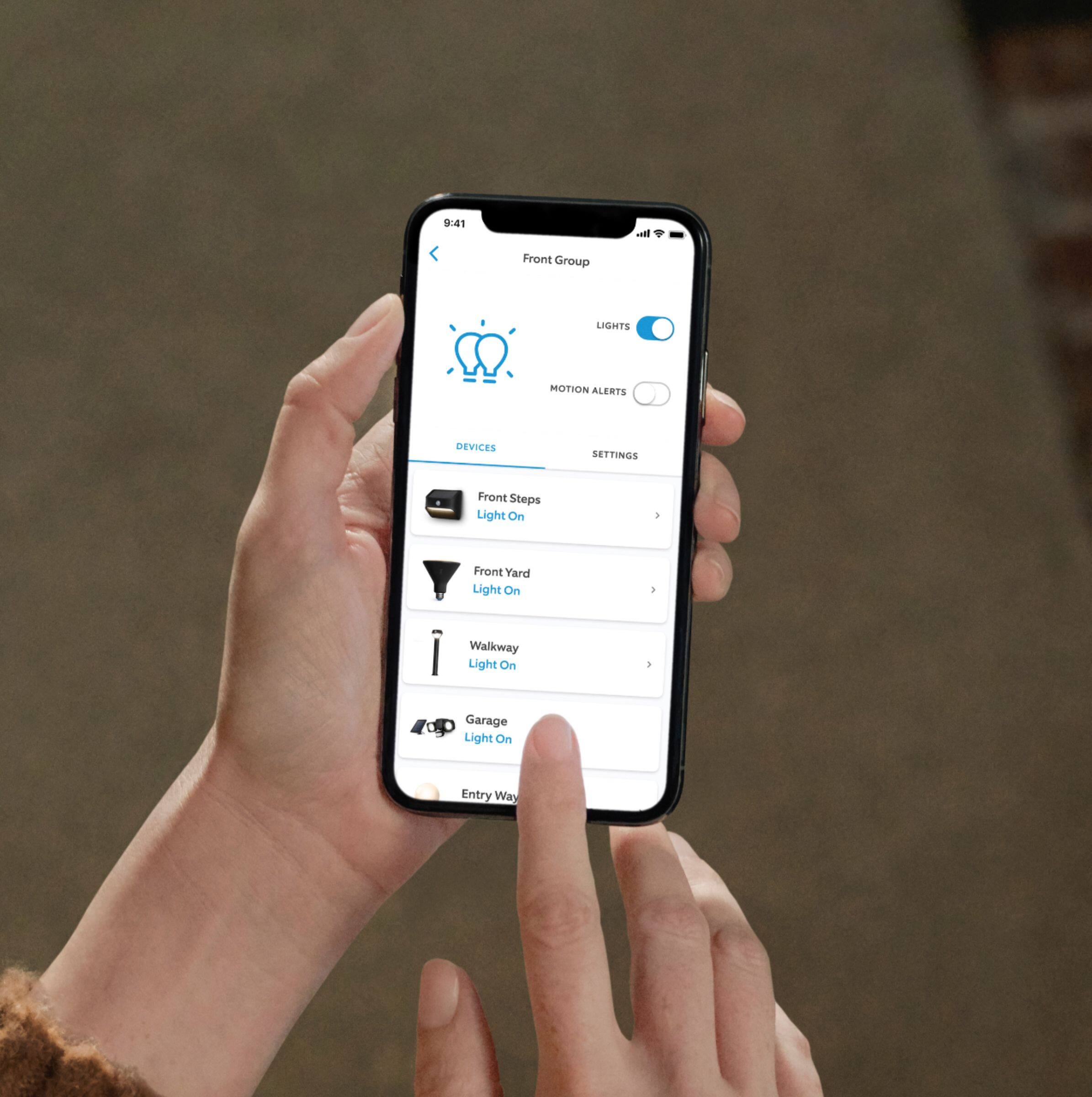 Alt View 13. Ring - Battery-Powered LED Smart Spotlight - White.