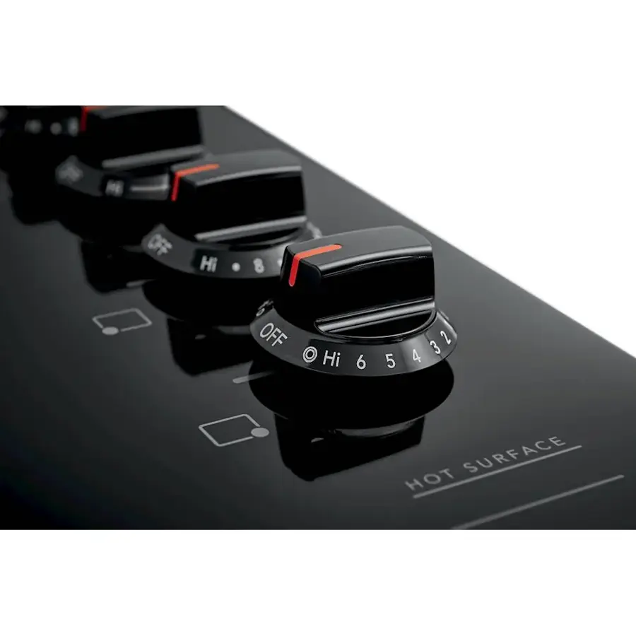 Alt View 14. Frigidaire - 36" Electric Cooktop - Black.