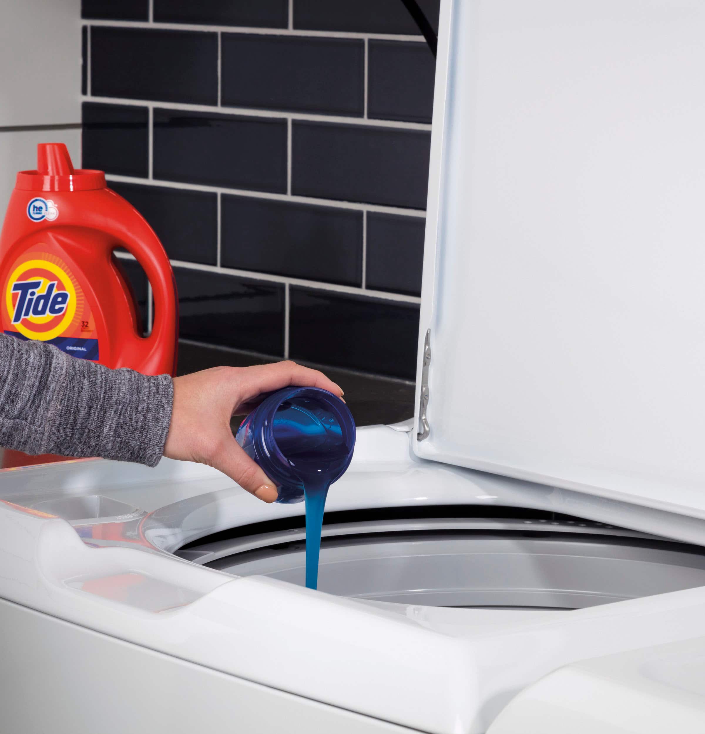 Alt View 25. GE - 4.5 cu ft Top Load Washer with Precise Fill, Deep Fill, Deep Clean and Deep Rinse - White.