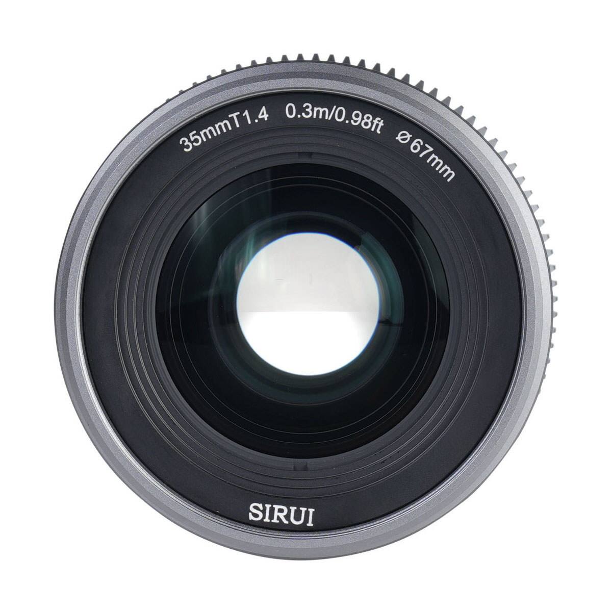 35mm T1.4 0.3m/0.98ft 67mm  
SIRUI