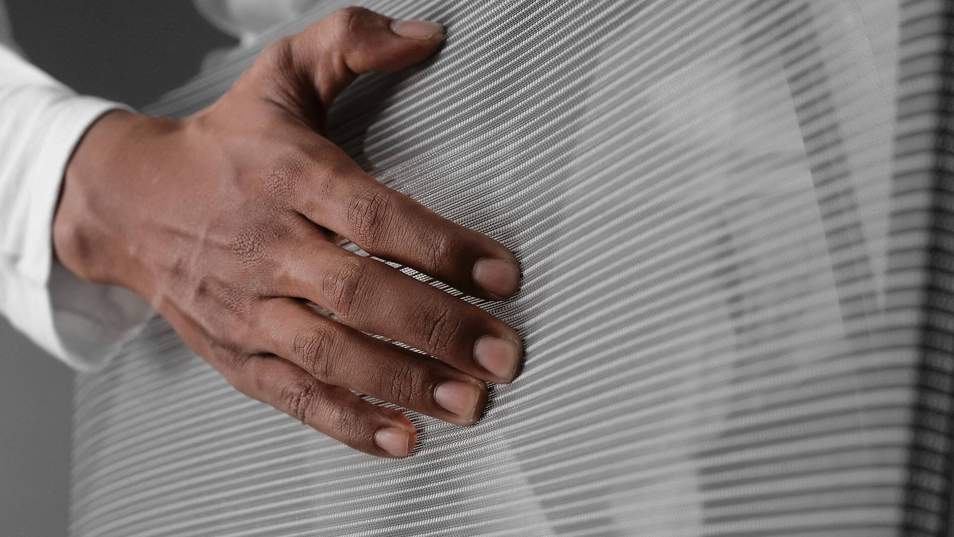 Back. Autonomous - Autonomous ErgoChair Pro Ergonomic Office Chair - Cool Gray.