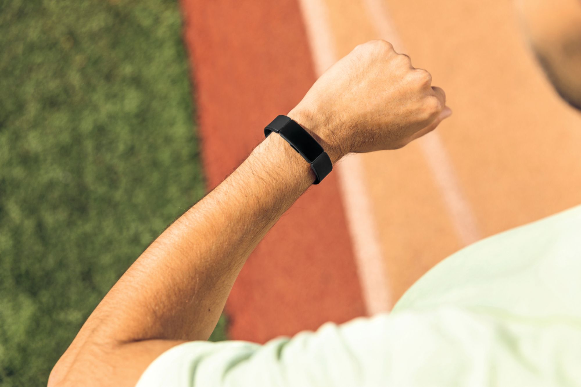 Best Buy: Fitbit Inspire 2 Fitness Tracker Black FB418BKBK