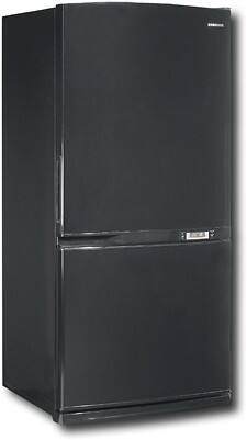 Angle Standard. Samsung - 20.5 Cu. Ft. Bottom-Mount Refrigerator - Black.