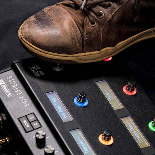 Alt View 13. Line 6 - HX Effects Guitar Effects Processor - Black.