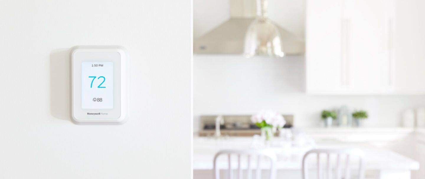 Alt View 20. Honeywell Home - T9 Smart Programmable Touch-Screen Wi-Fi Thermostat with Smart Room Sensor - White.