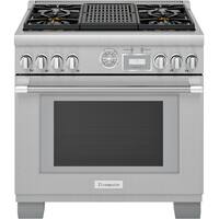 Thermador - 5.5 Cu. Ft. Self-Cleaning Freestanding Gas Convection Range - Front_Zoom