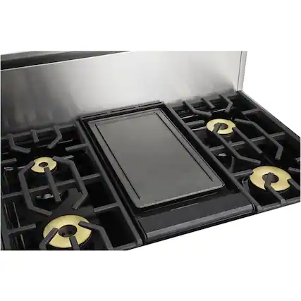 Front. Viking - ViChrome Griddle for Gas Ranges and Gas Rangetops - Black.