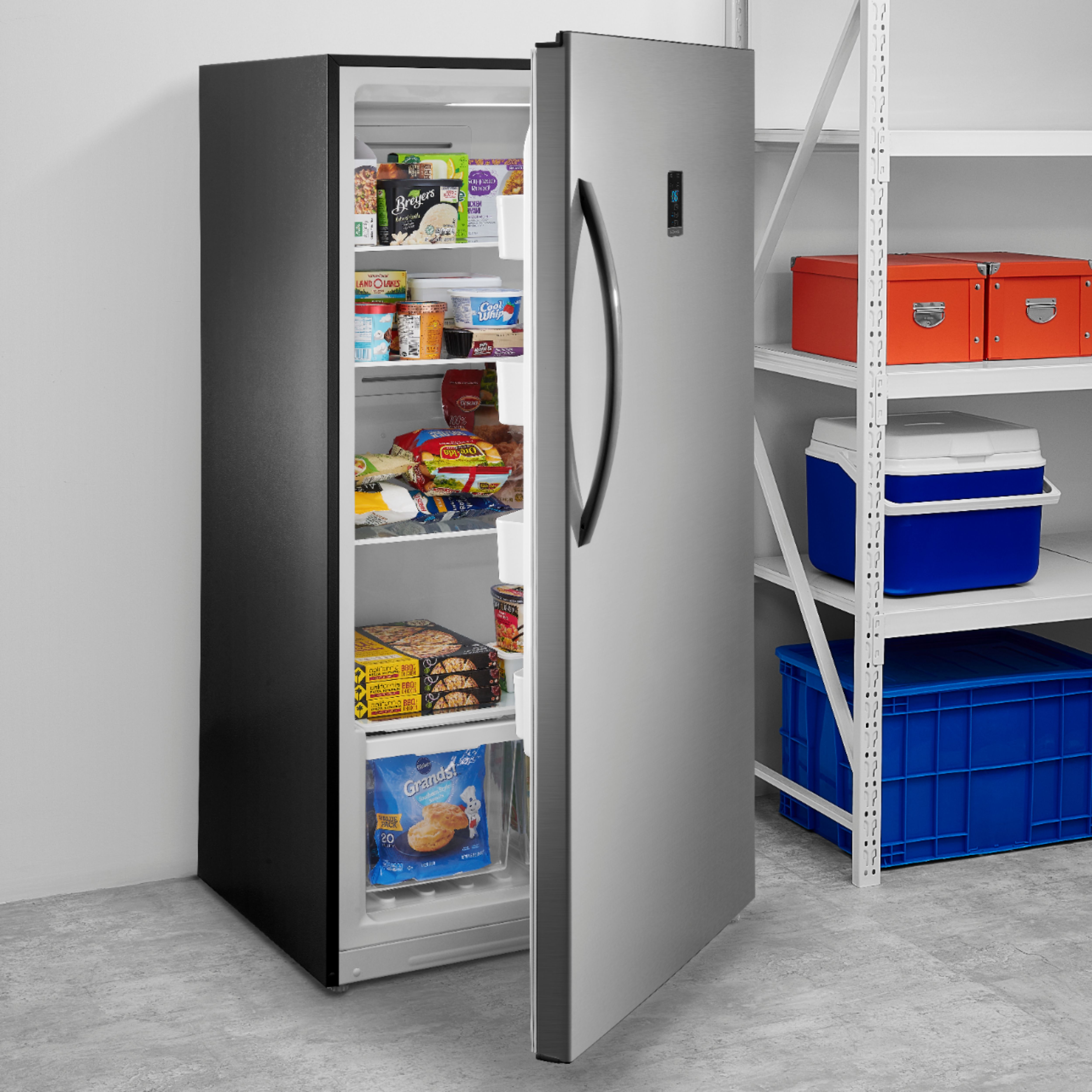 Insignia™ 17.0 Cu. Ft. Upright Convertible Freezer/Refrigerator NS ...