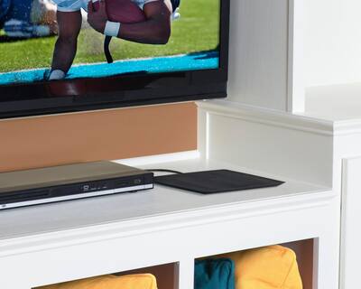 RCA Ultra-thin Multi-directional Indoor Amplified HDTV Antenna review - The Gadgeteer RCA Ultra-thin Multi-directional Indoor Amplified HDTV Antenna review - The Gadgeteer