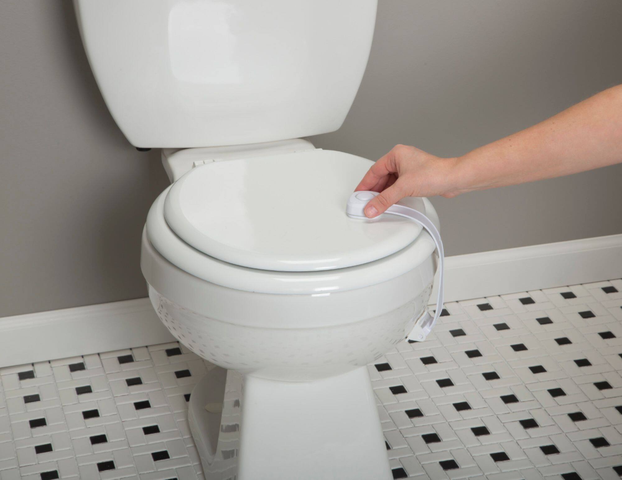 Alt View 15. Safety 1st - OutSmart™ Toilet Lock - White.