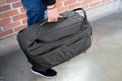 Peak Design Travel Backpack 45L Black BTR-45-BK-2 - Best Buy Peak Design Travel Backpack 45L Black BTR-45-BK-2 - Best Buy