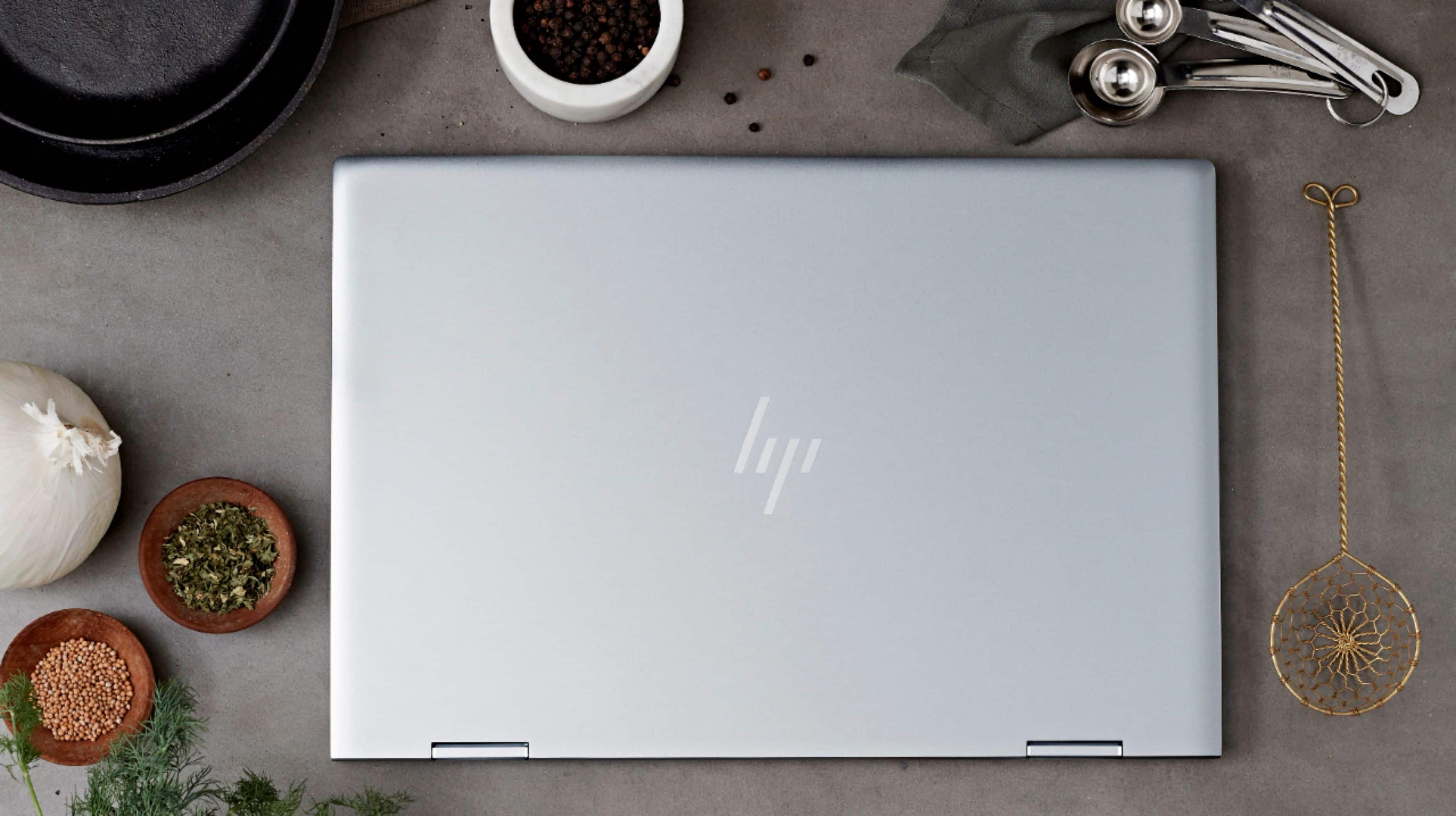 Alt View 14. HP - ENVY x360 2-in-1 15.6" Touch-Screen Laptop - Intel Core i5 - 8GB Memory - 256GB Solid State Drive.