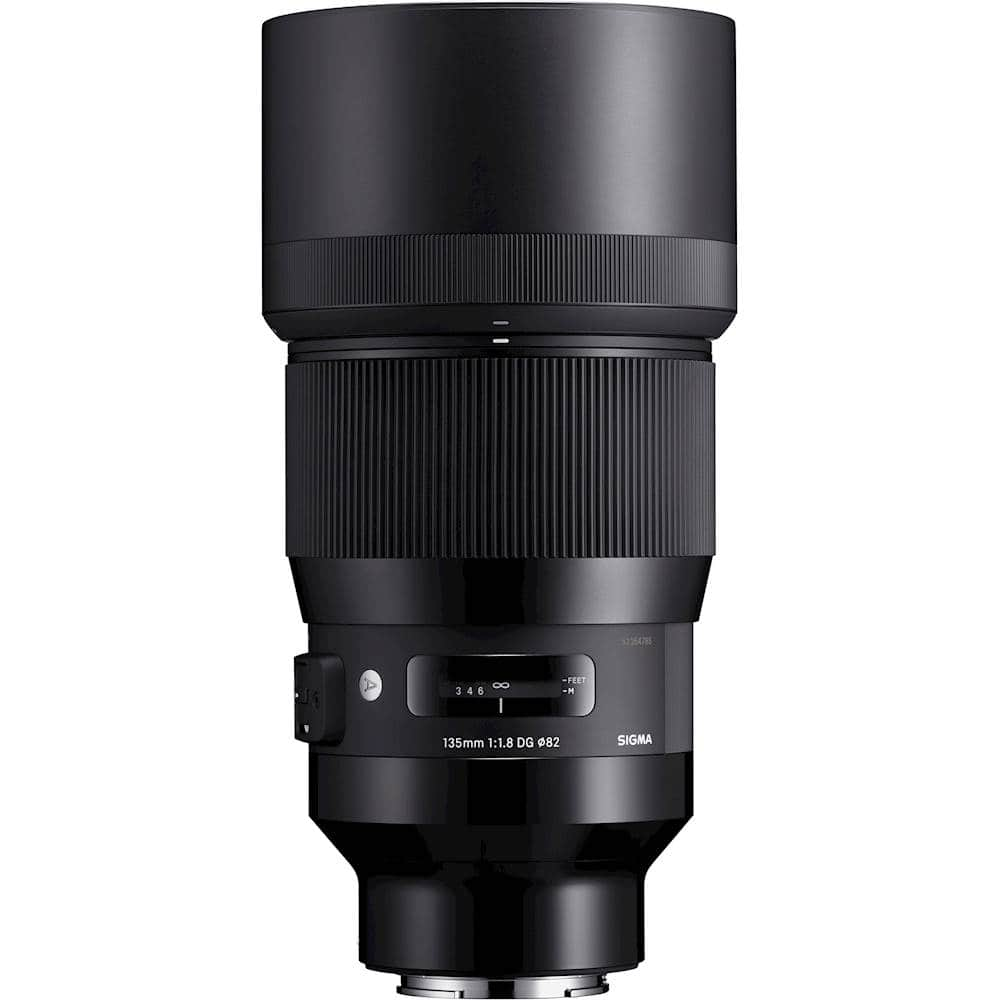 Best Buy: Sigma Art 135mm f/1.8 DG HSM Telephoto Lens for Sony E-Mount  Black 240965