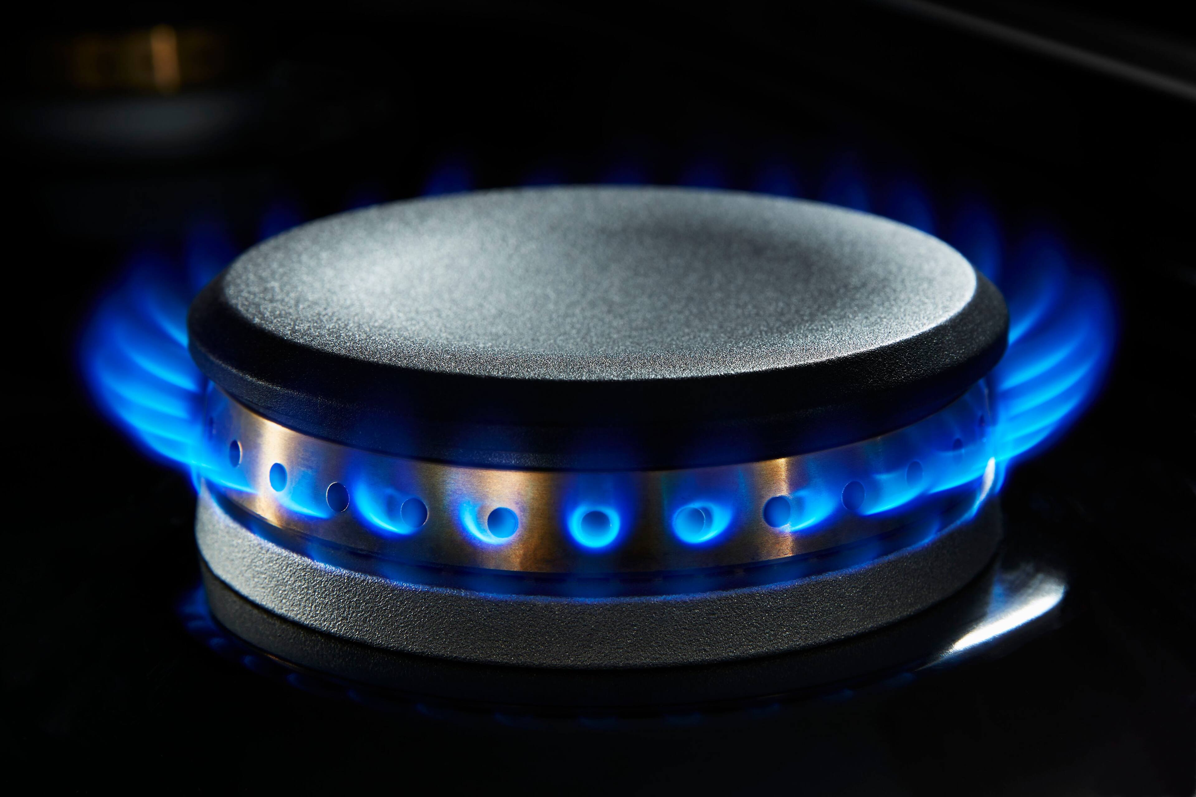 Alt View 13. JennAir - NOIR 48" Built-In Gas Cooktop with Griddle - Stainless steel.