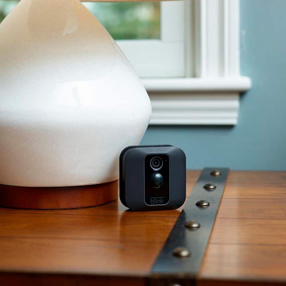 Alt View 20. Blink - XT2 1-Camera Indoor/Outdoor Wire-Free 1080p Surveillance System - Black.