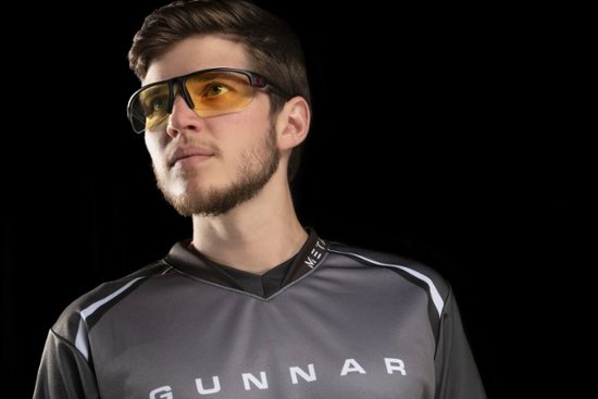 Front Zoom. Gunnar - Torpedo Gaming Glasses with Anti-reflective Coating, Amber Lenses - Onyx.
