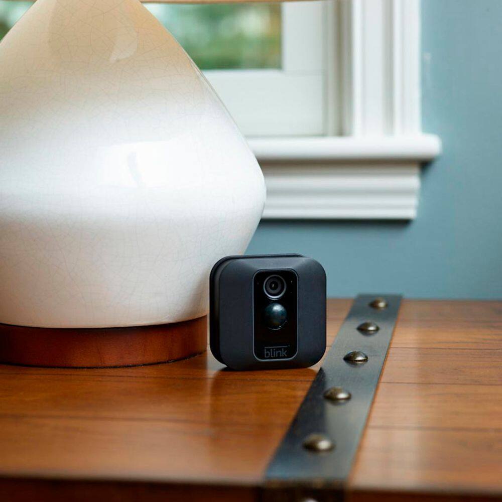 Alt View 20. Blink - XT2 2-Camera Indoor/Outdoor Wire-Free 1080p Surveillance System - Black.