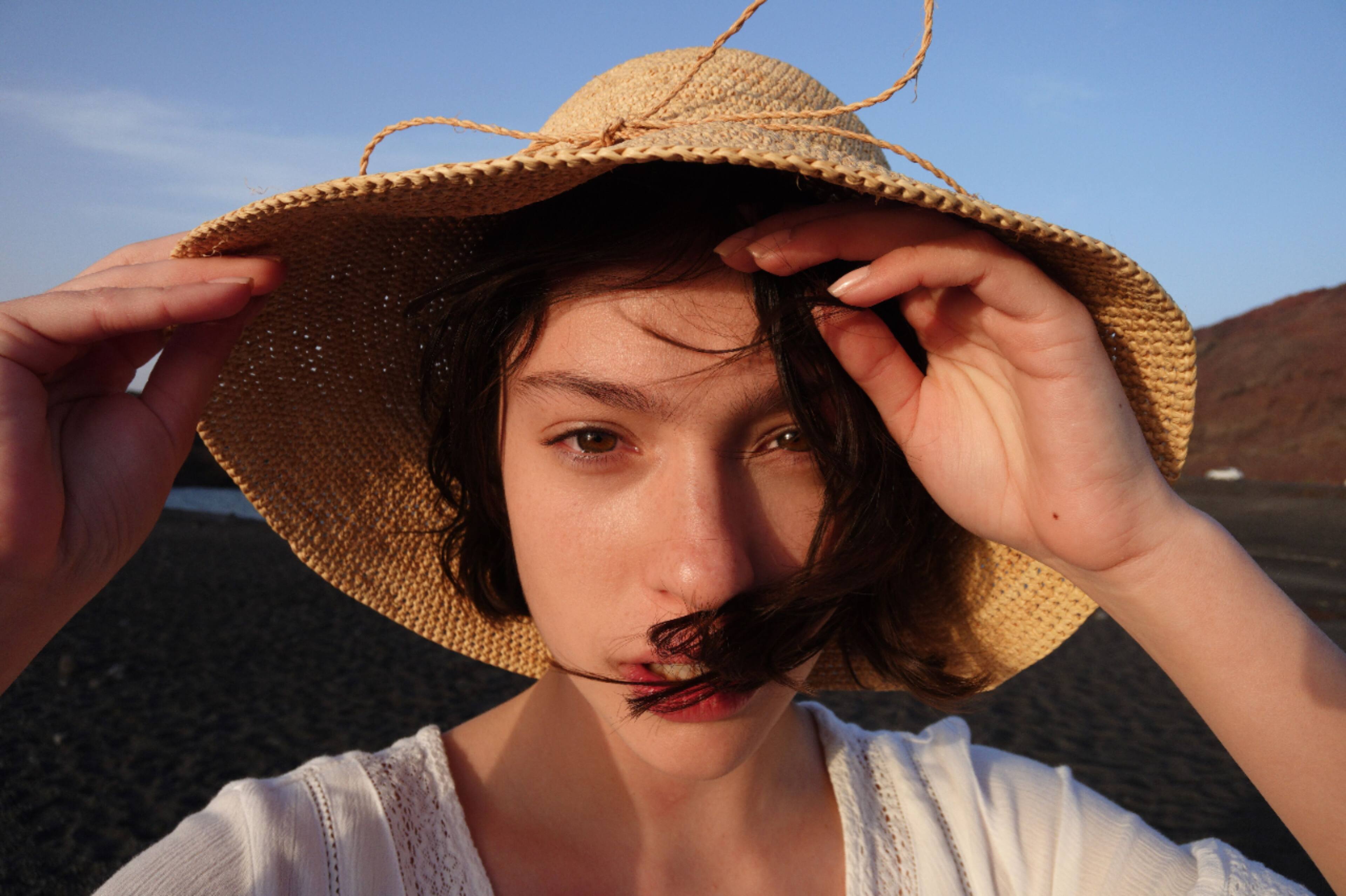 Alt View 20. Sony - RX0 II 15.3-Megapixel Digital Camera - Black.