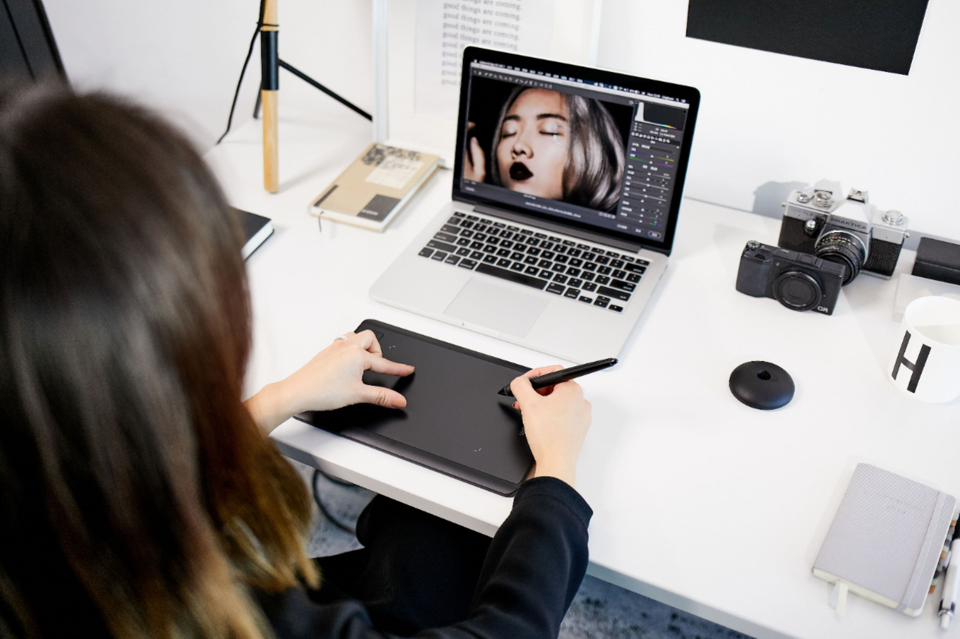 Alt View 16. Wacom - Intuos Pro Small Graphics Tablet - Black.