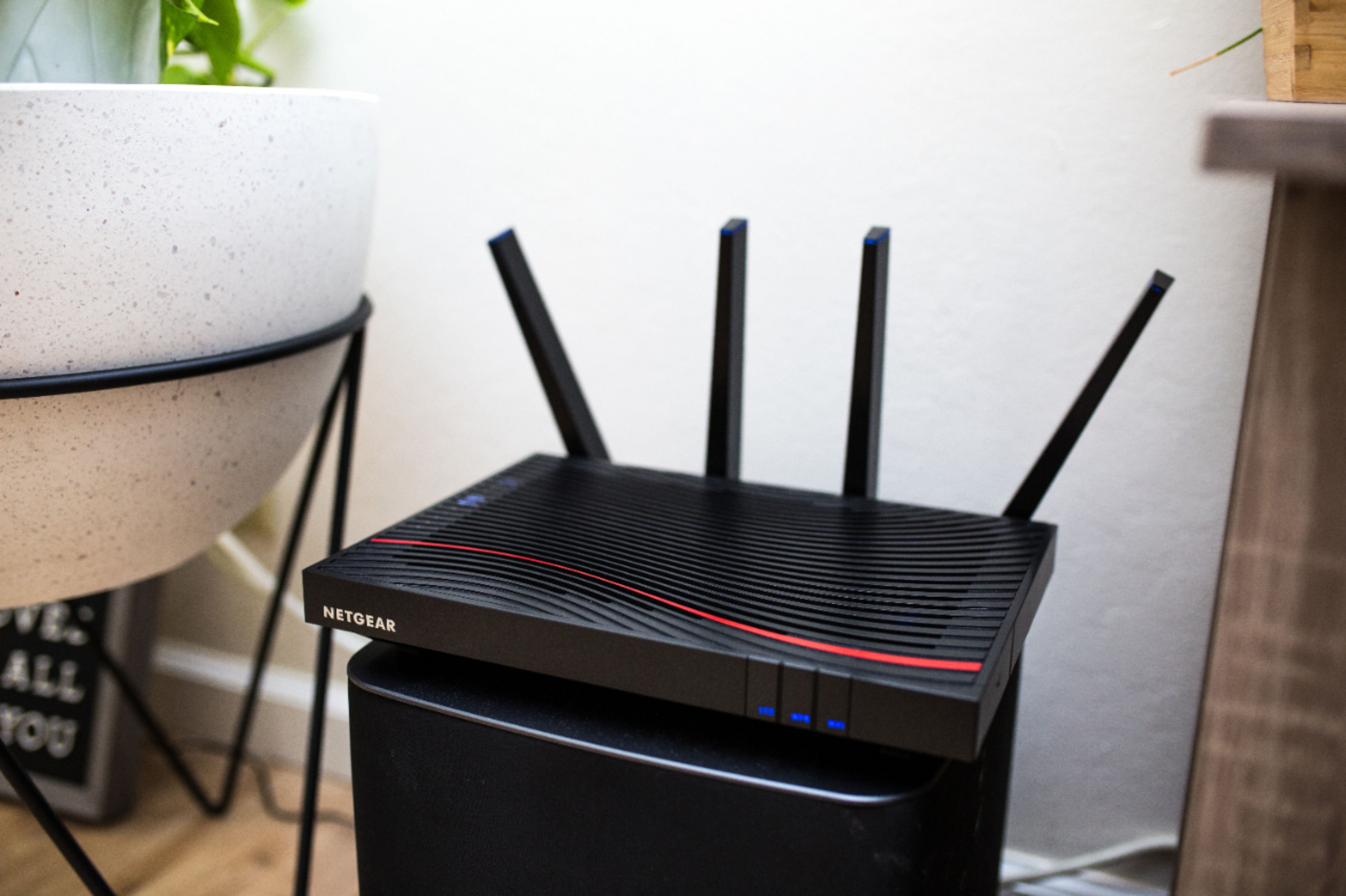 Customer Reviews: NETGEAR Nighthawk AC3200 Wi-Fi Router with DOCSIS 3.1 ...