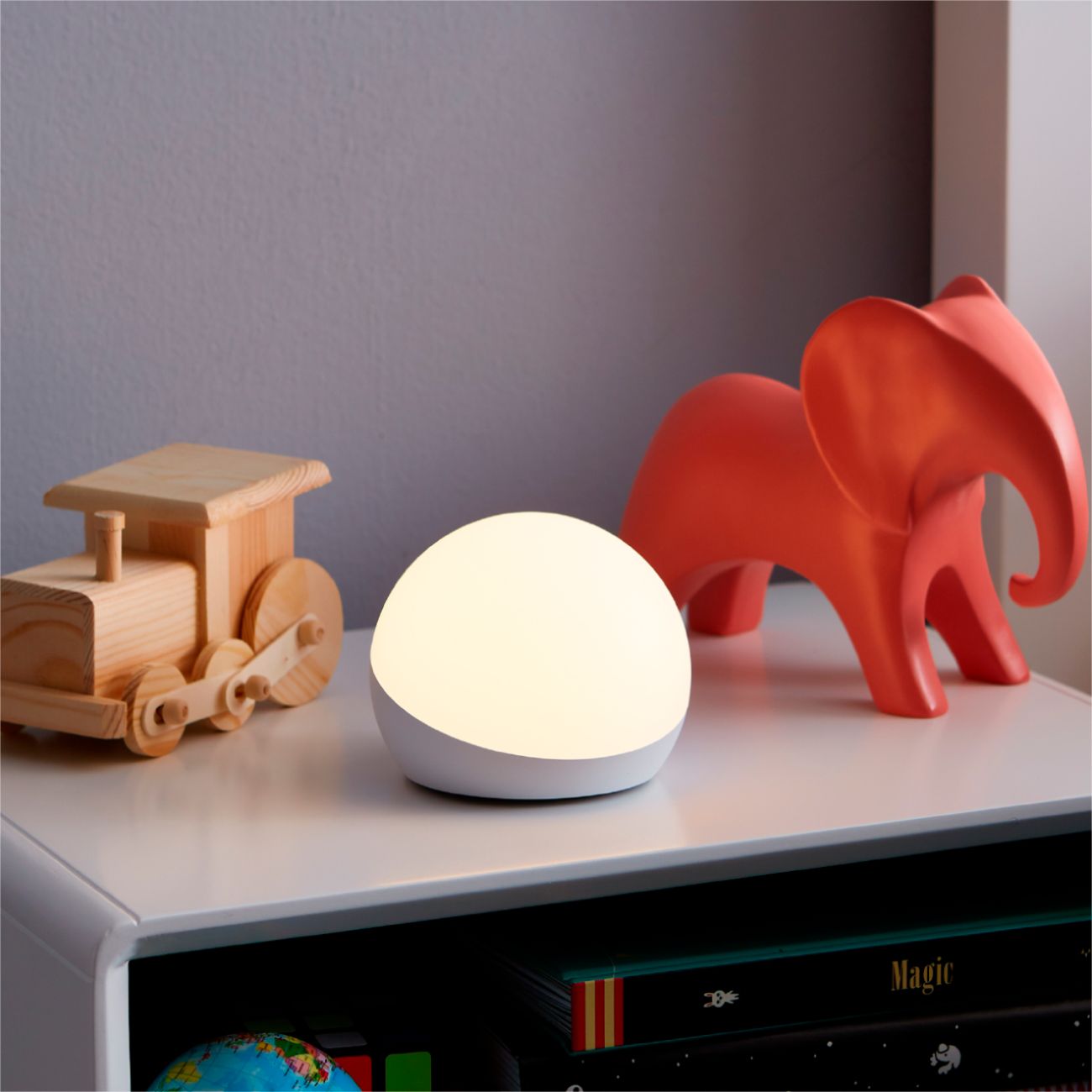 Echo Glow Lámpara inteligente multicolor para niños Alexa Compatible