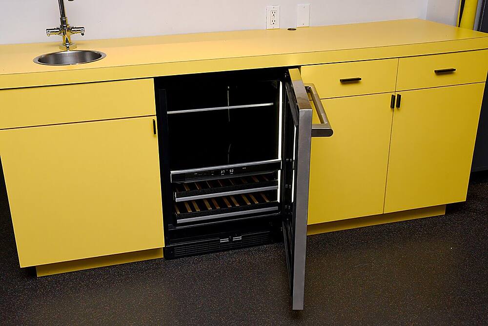 Alt View 14. JennAir - 13-Bottle Built-In Dual Zone Beverage Cooler - Stainless Steel.