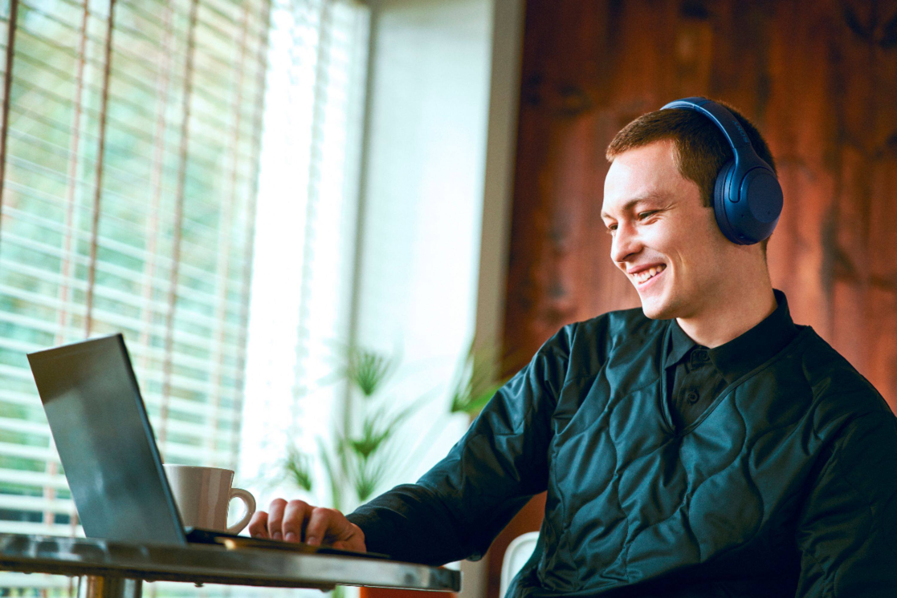 Best Buy: Sony WH-XB900N Wireless Noise 