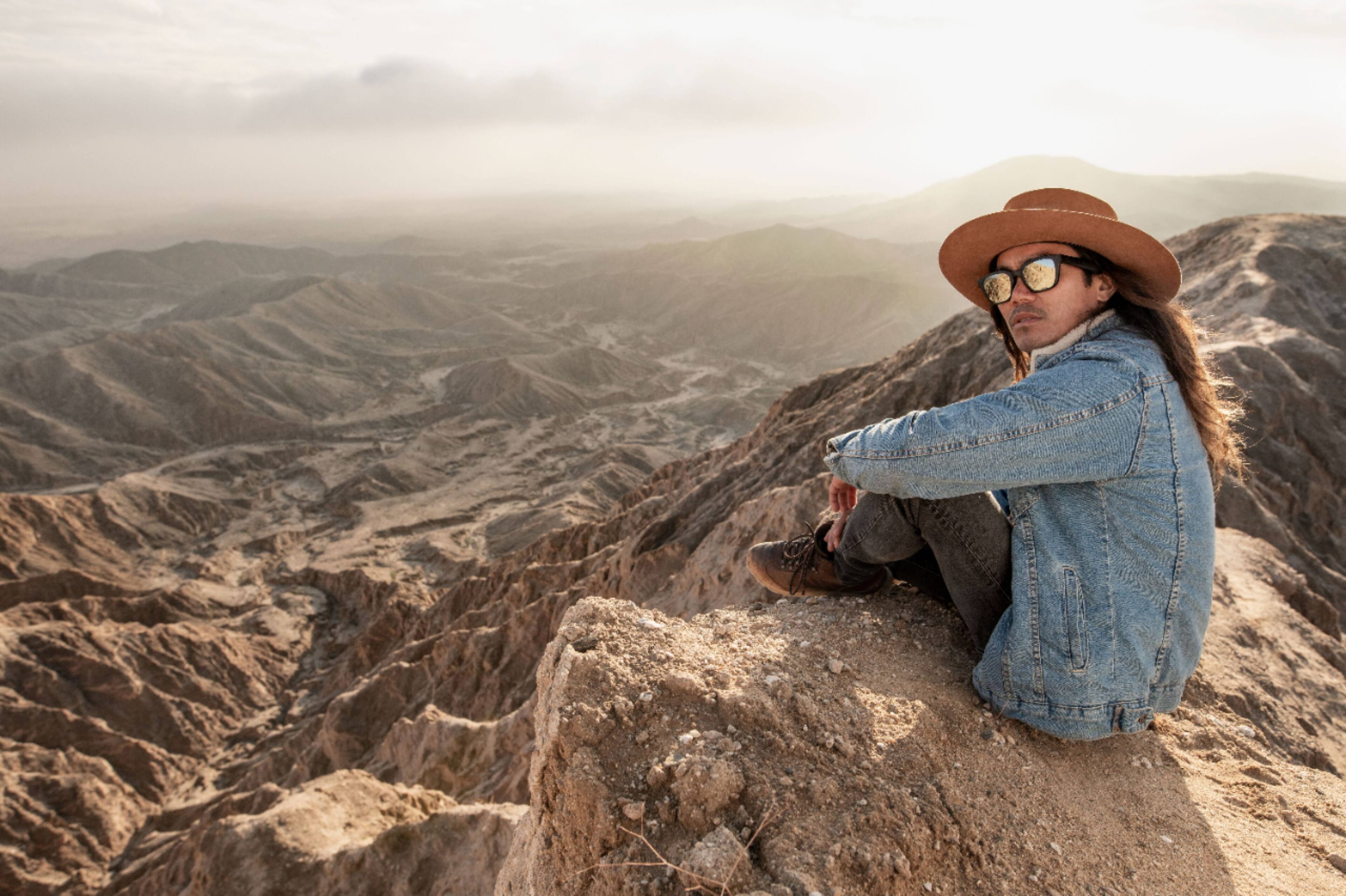 Alt View 12. Bose - Alto Style Lenses Large - Polarized Mirrored Silver.