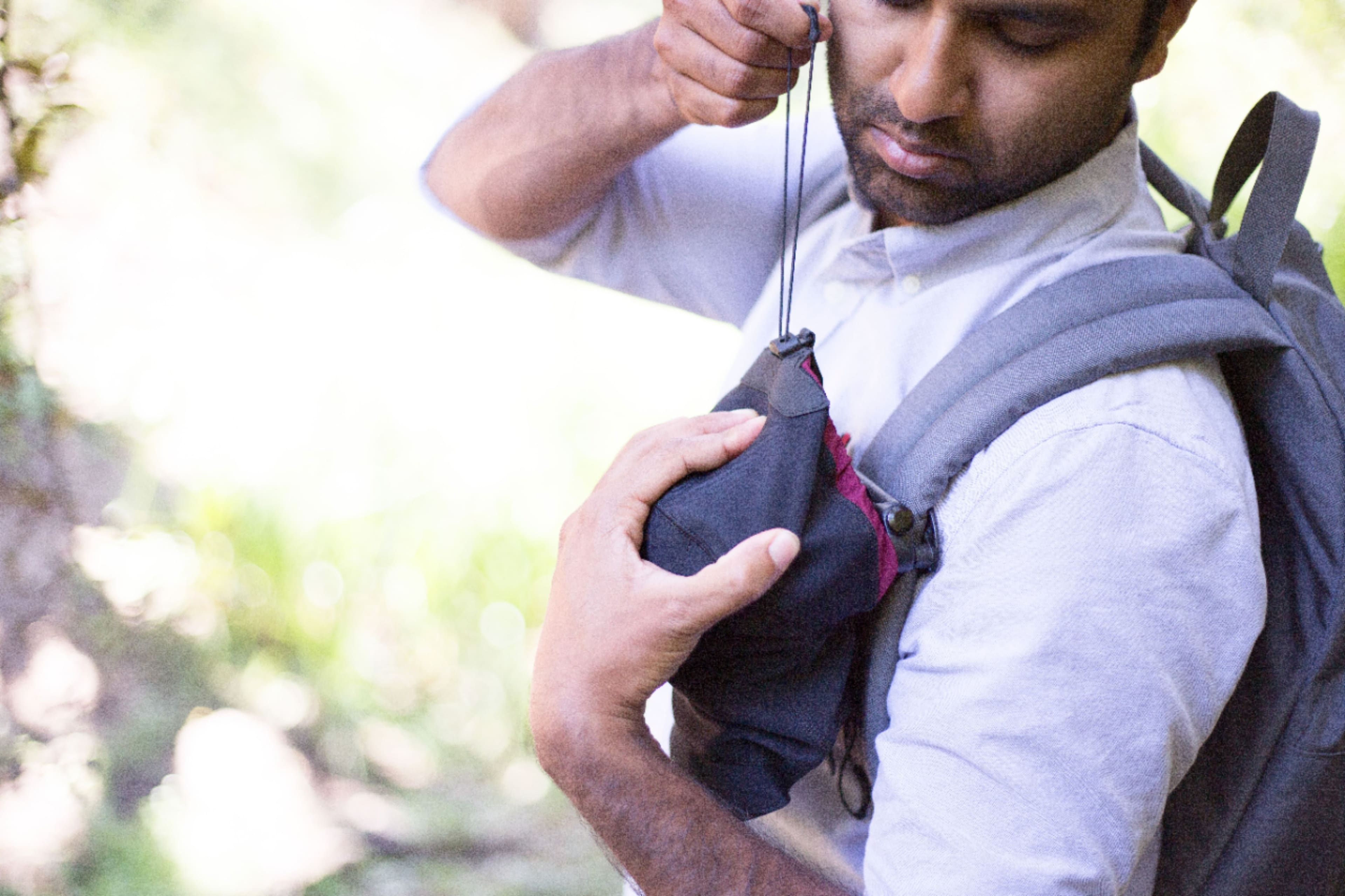 Alt View 16. Peak Design - Rain Shell M - Black.