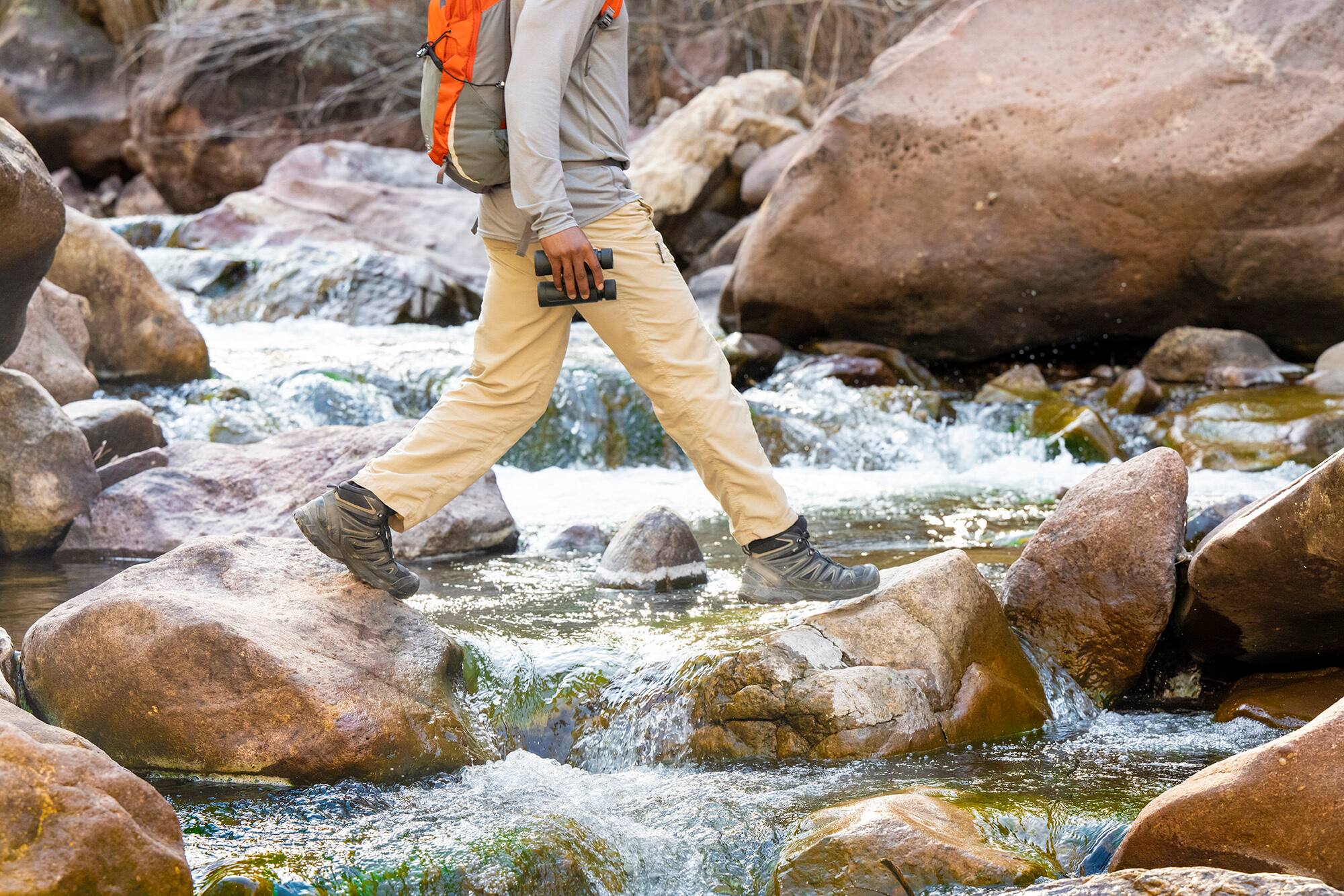 Back. Nikon - Nikon Prostaff P3 10X42 Binoculars with Harness and Lens Pen Cleaning System.