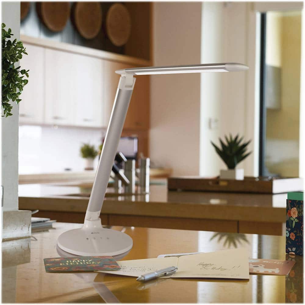 The text on the image reads "Happy Birthday."