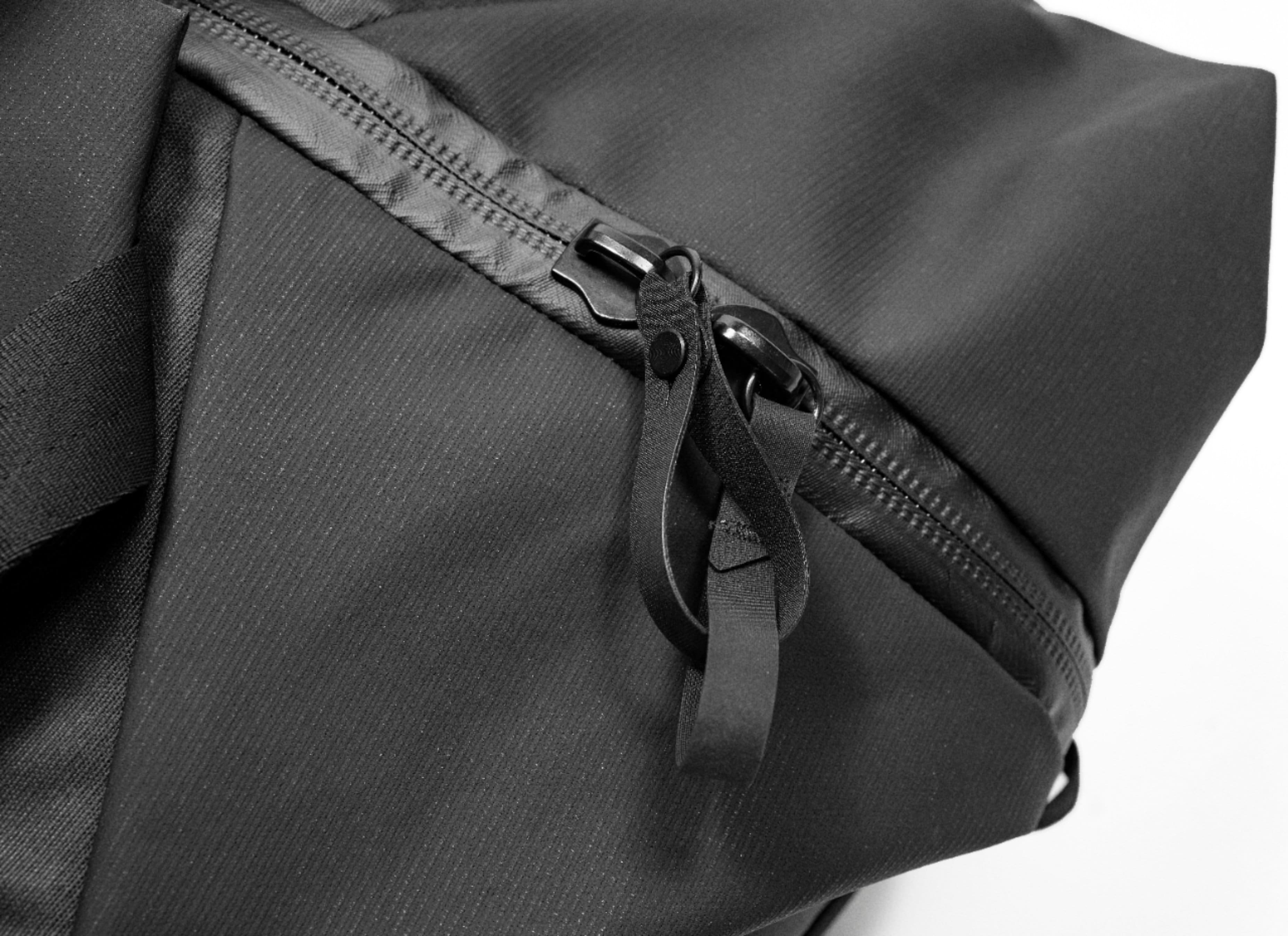 Alt View 21. Peak Design - Travel Duffelpack 65L - Black.