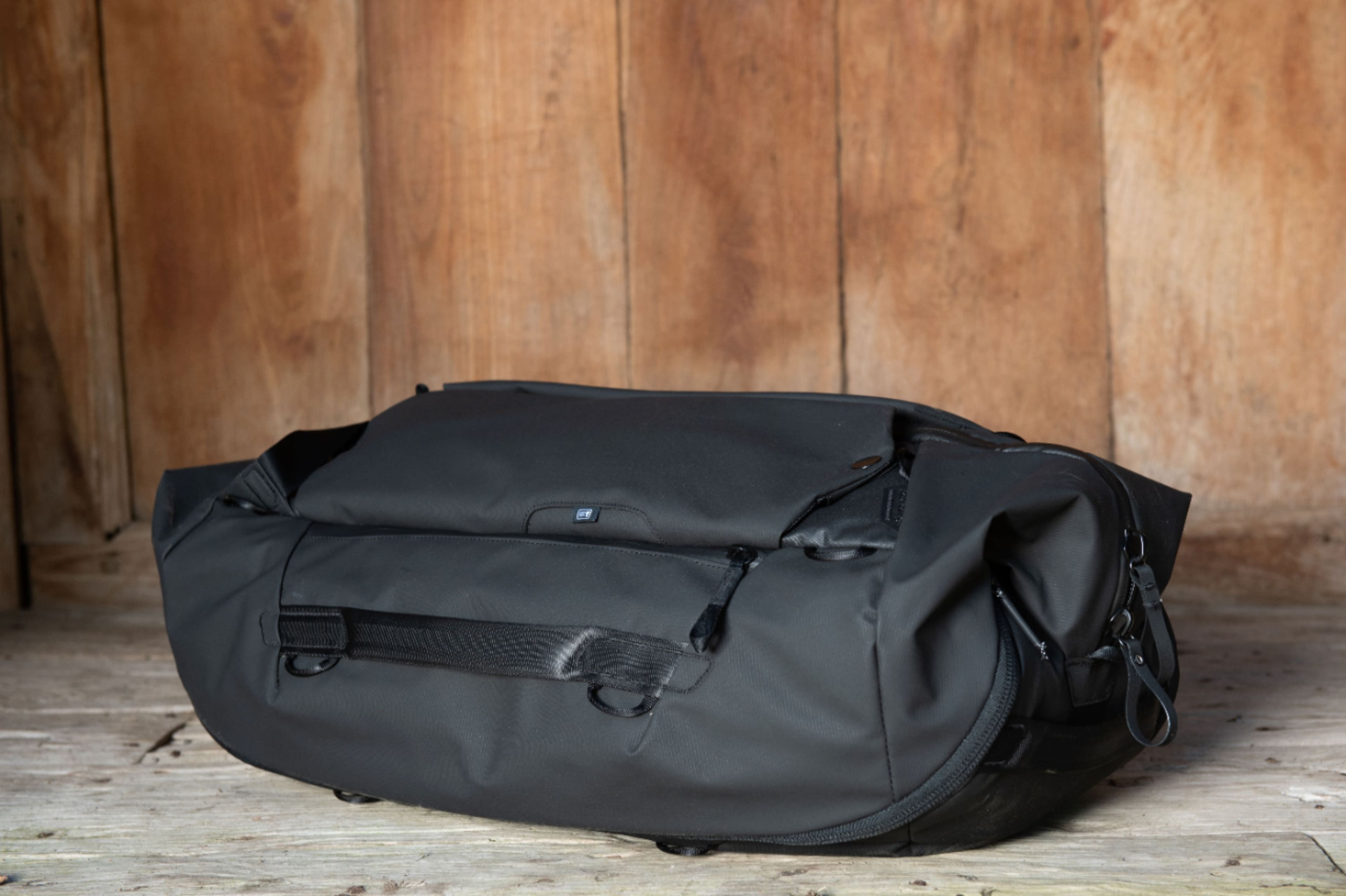 Alt View 24. Peak Design - Travel Duffelpack 65L - Black.