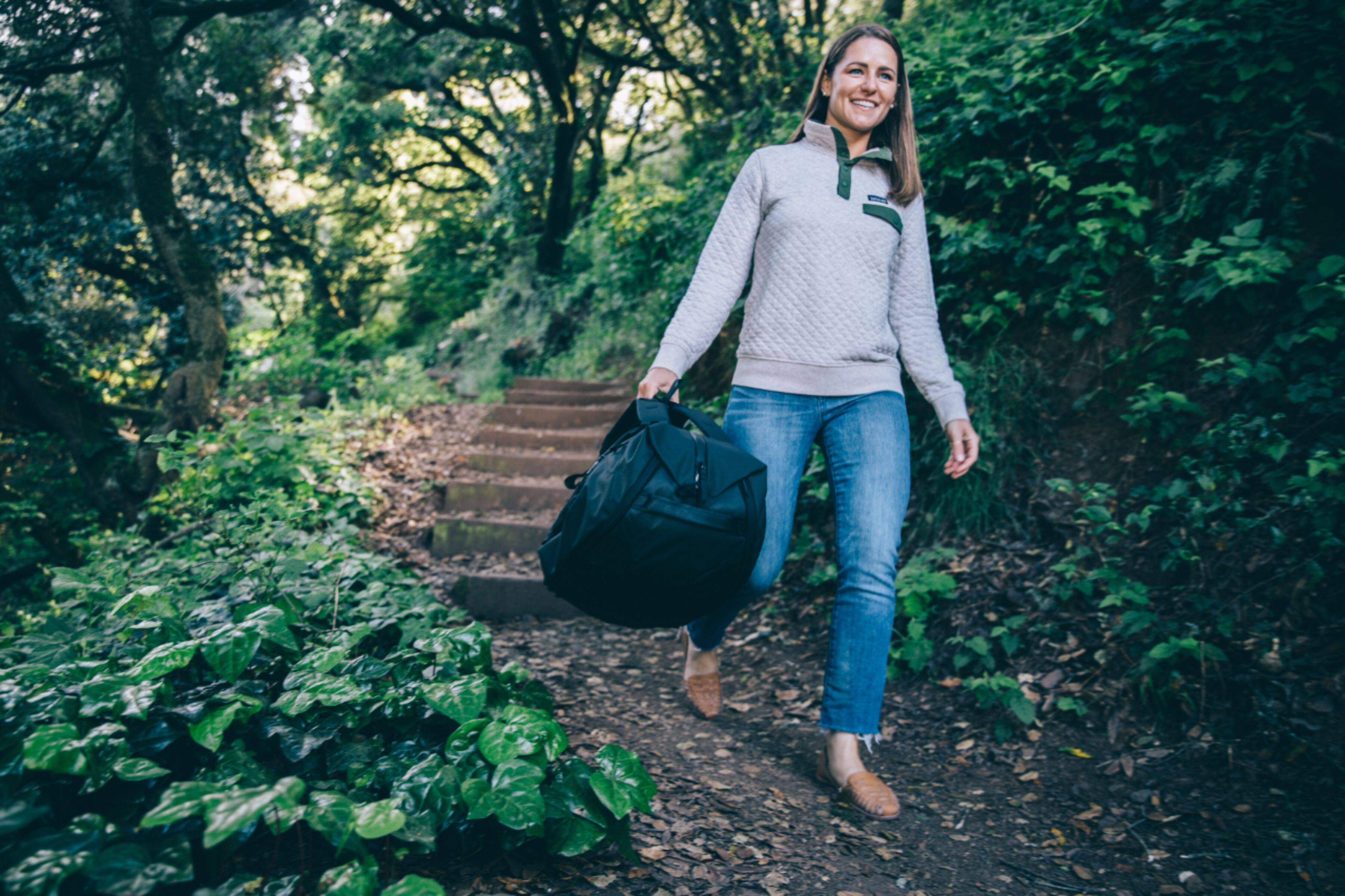 Alt View 26. Peak Design - Travel Duffelpack 65L - Black.