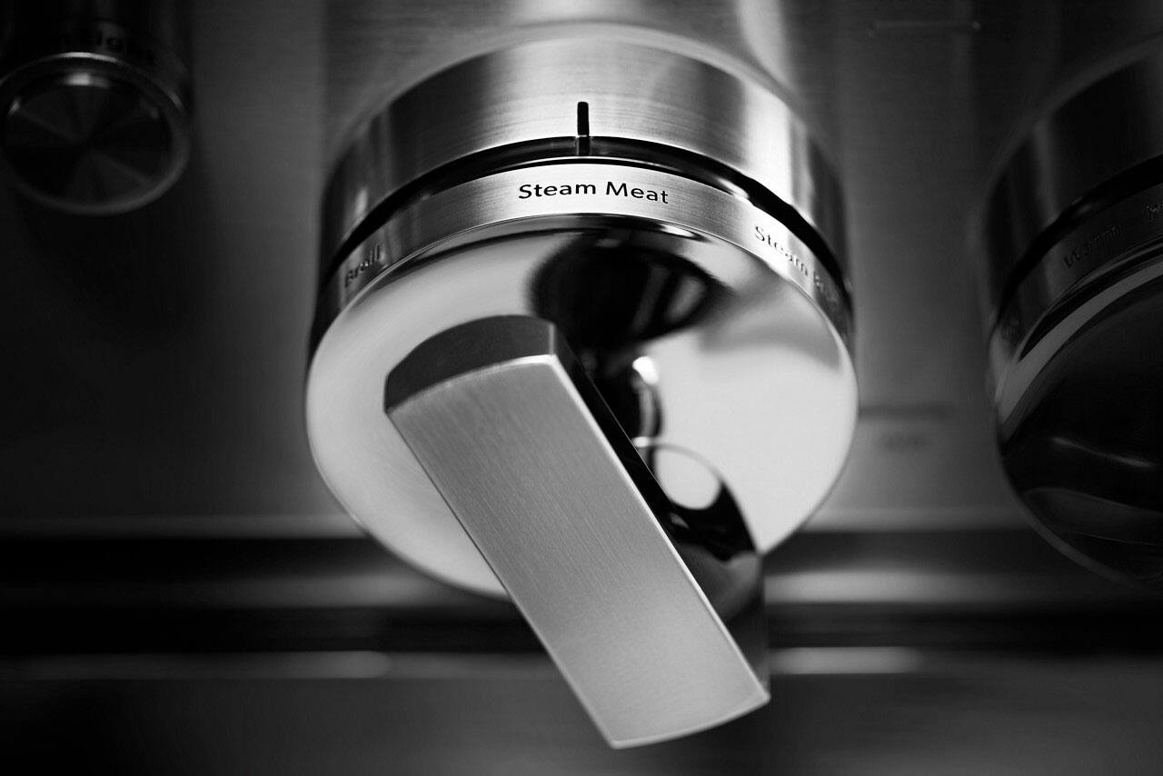 Alt View 20. JennAir - NOIR 6.3 Cu. Ft. Freestanding Double Oven Dual Fuel True Convection Range with Self-Cleaning and Griddle - Stainless steel.