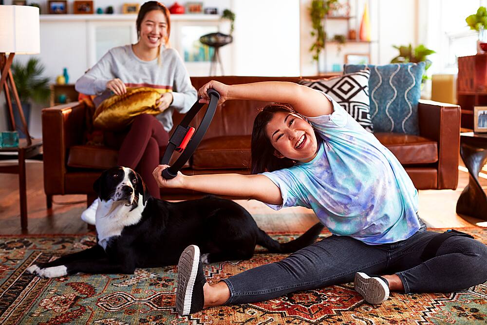 Alt View 18. Nintendo - Ring Fit Adventure.