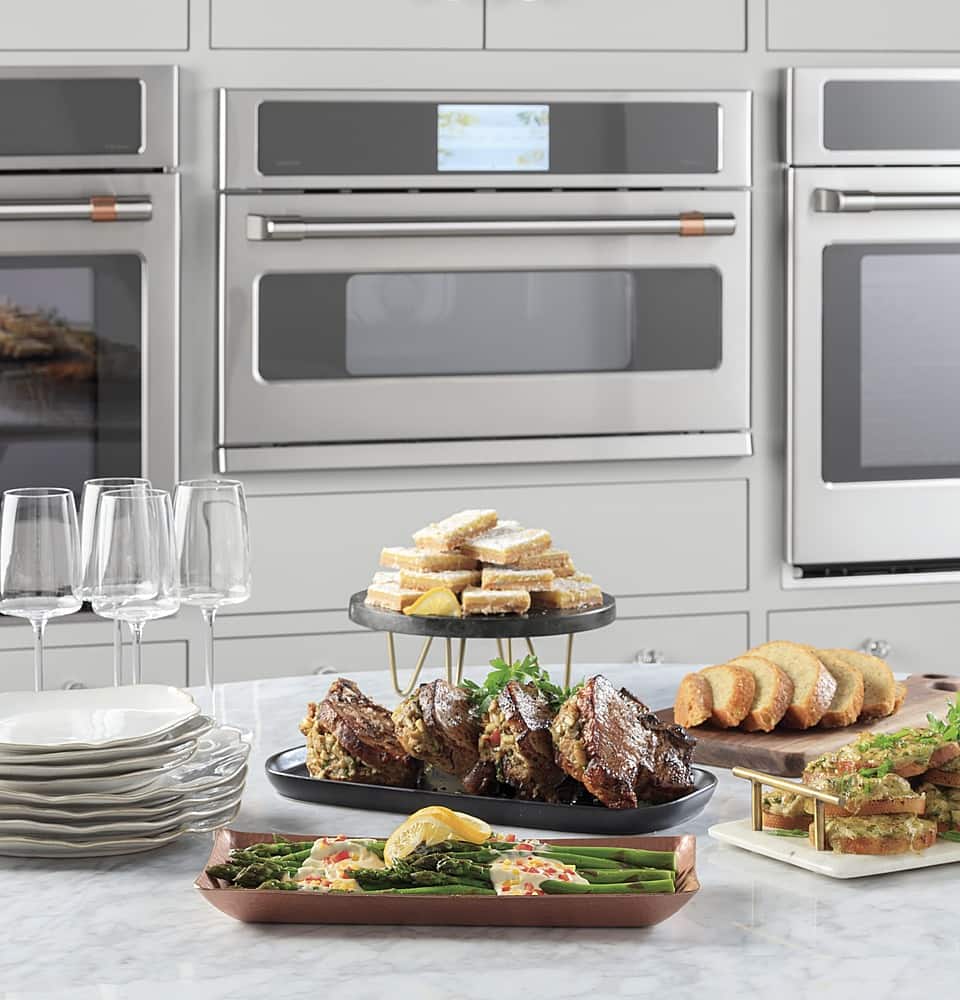 Alt View 22. Café - 30" Built-In Single Electric Convection Wall Oven with 240V Advantium Technology, Customizable - Stainless Steel.