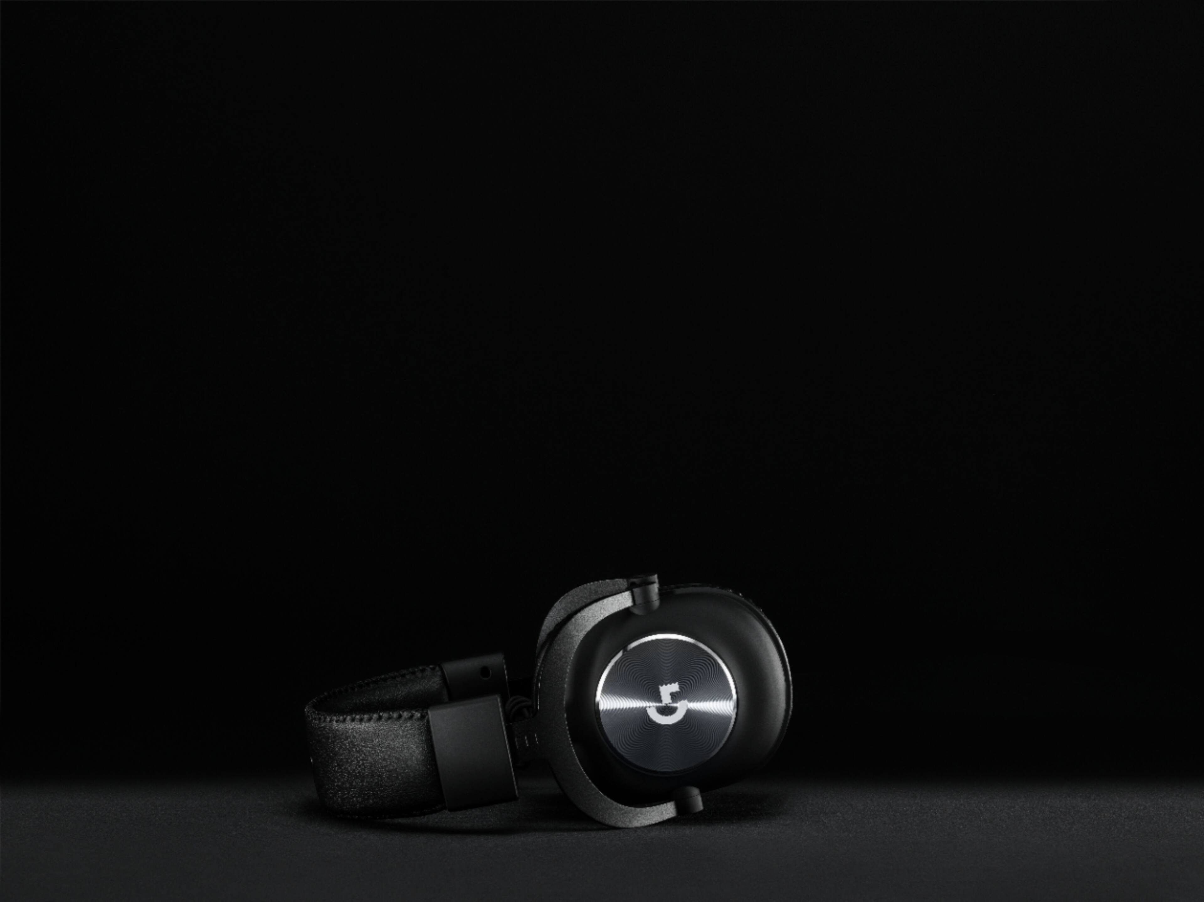 Alt View 19. Logitech - G PRO Wired Stereo Over-the-Ear Gaming Headset for PC, PS5, PS4, Switch - Black.