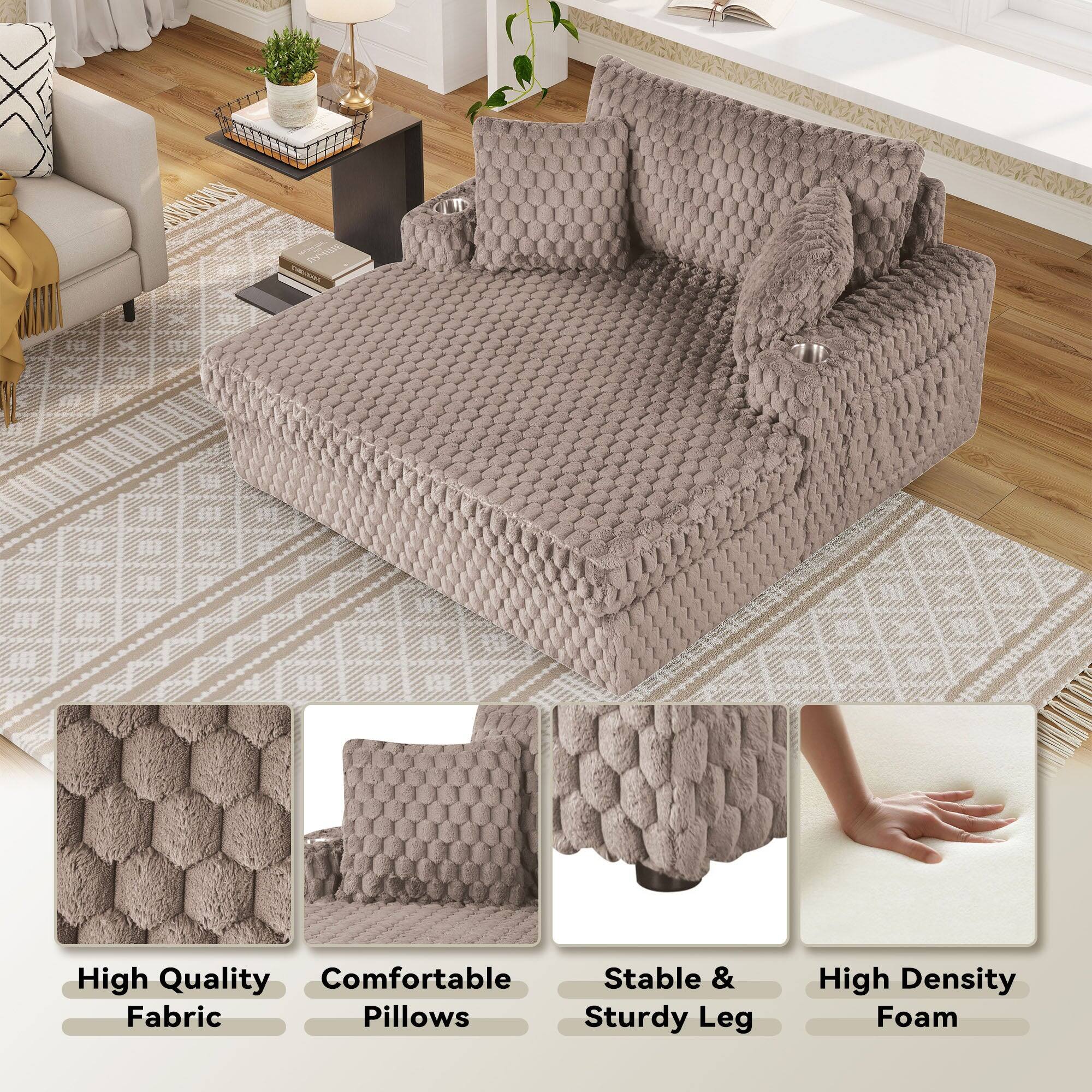 High Quality Fabric  
Comfortable Pillows  
Stable & Sturdy Leg  
High Density Foam