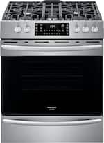 Frigidaire - Gallery 5.6 Cu. Ft. Freestanding Gas Range with Air Fry - Stainless steel - Front_Standard