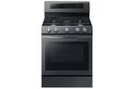 Samsung - 5.8 Cu. Ft. Self-Cleaning Freestanding Gas Convection Range - Black stainless steel - Front_Standard