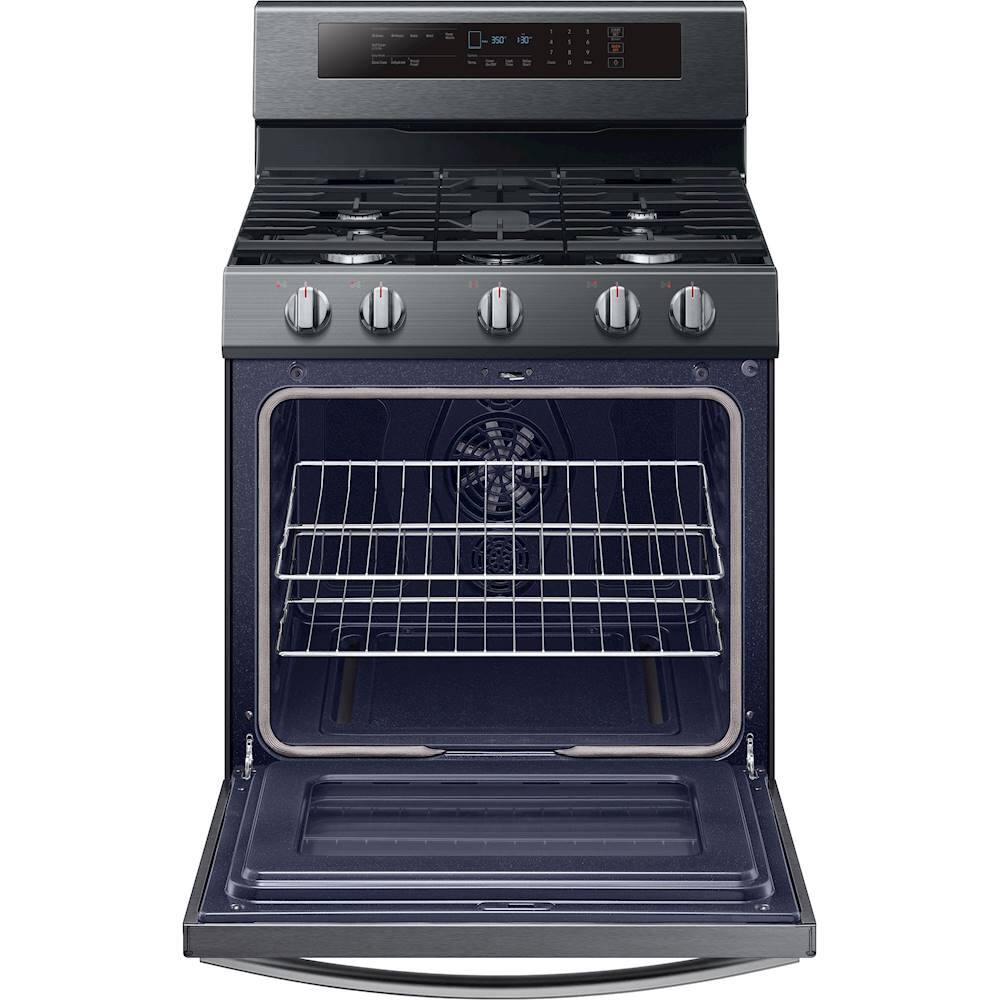 Alt View 12. Samsung - 5.8 Cu. Ft. Self-Cleaning Freestanding Gas Convection Range.