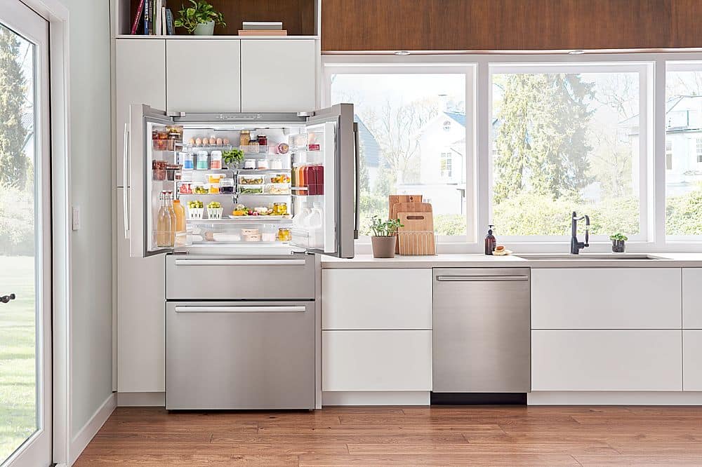 Alt View 23. Bosch - 800 Series 20.5 Cu. Ft. 4-Door French Door Counter-Depth Smart Refrigerator - Stainless steel.
