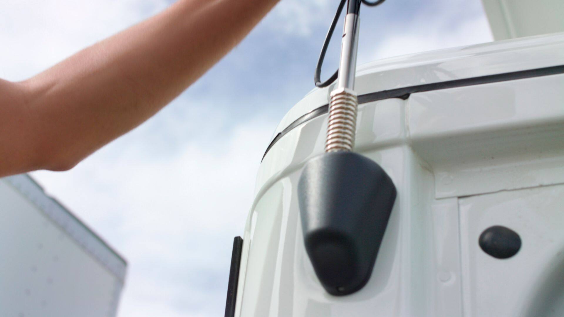 Alt View 12. weBoost - Antenna - Black.