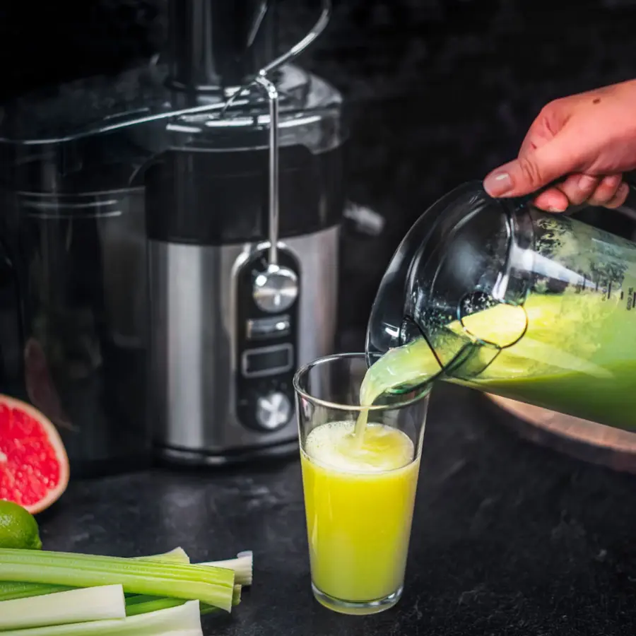 Alt View 20. Bella Pro Series - Pro Series Centrifugal Juice Extractor - Black/Stainless Steel.