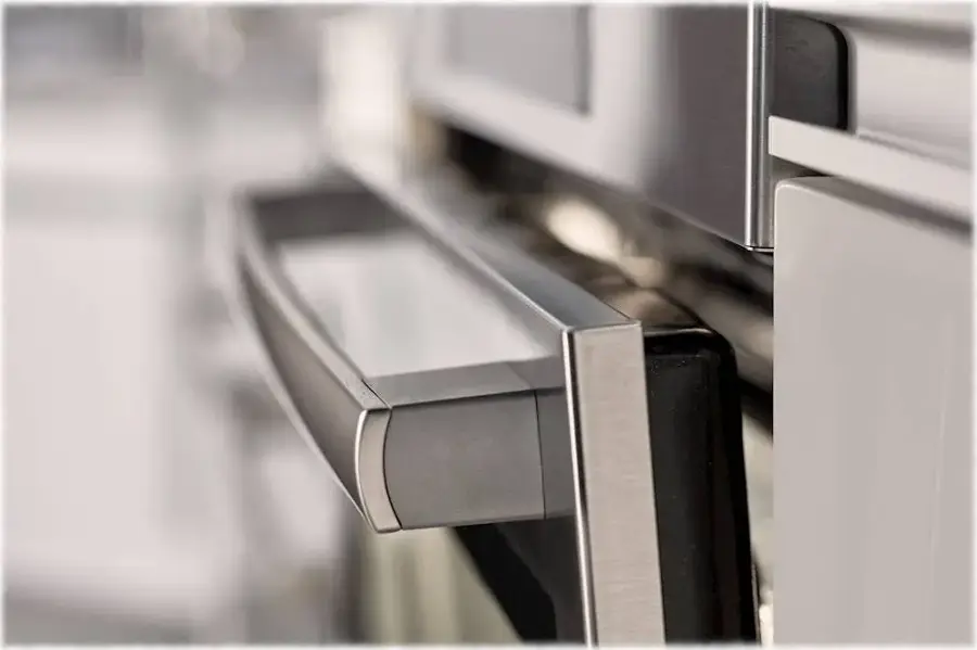 Alt View 17. Bosch - Benchmark Series 4.8 Cu. Ft. Slide-In Gas Convection Range with Self-Cleaning - Stainless steel.